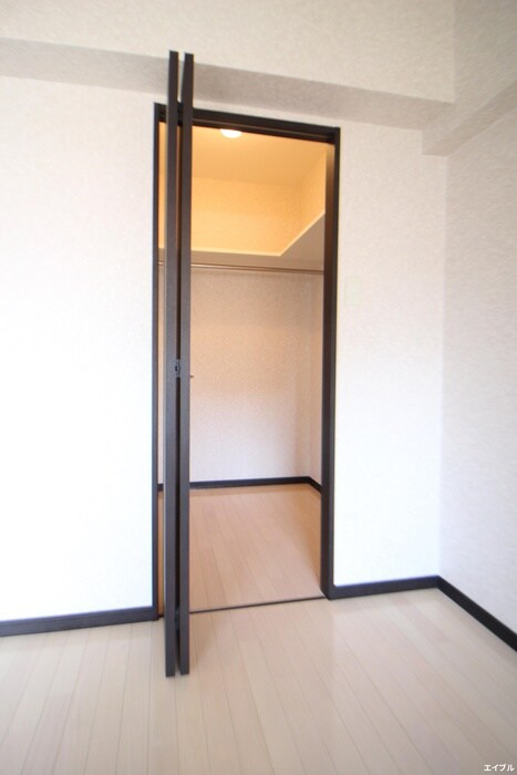 物件内観写真19　(収納)