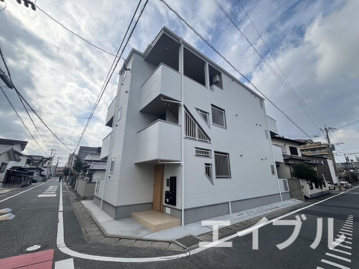 物件外観写真1　(外観写真)