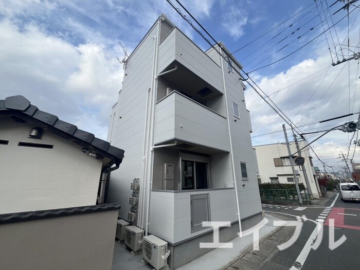 物件外観写真2　(外観写真)