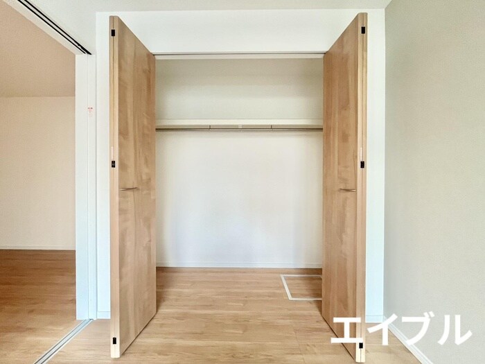 物件内観写真13　(収納)