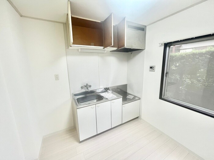 物件内観写真5　(キッチン)