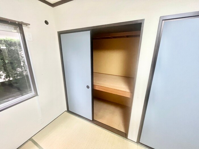 物件内観写真10　(収納)