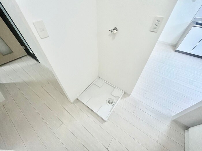 物件内観写真13　(洗濯機置場)