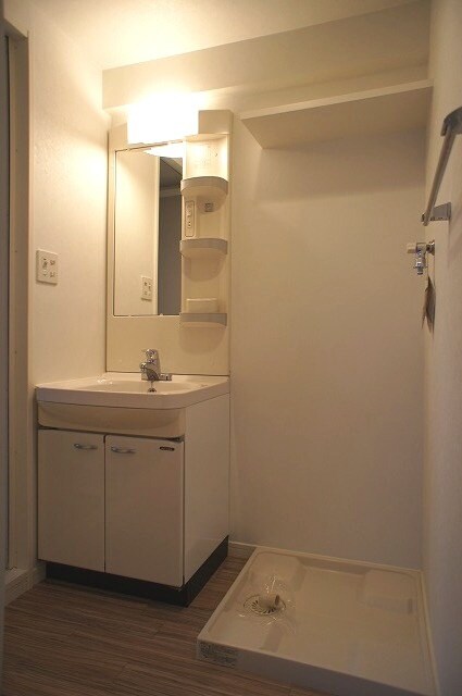 物件内観写真13　(洗面)