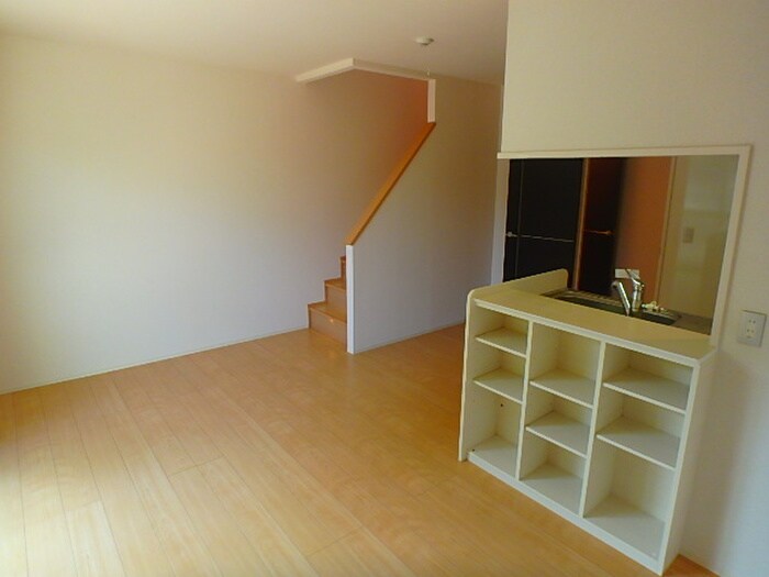 物件内観写真5　(居室)