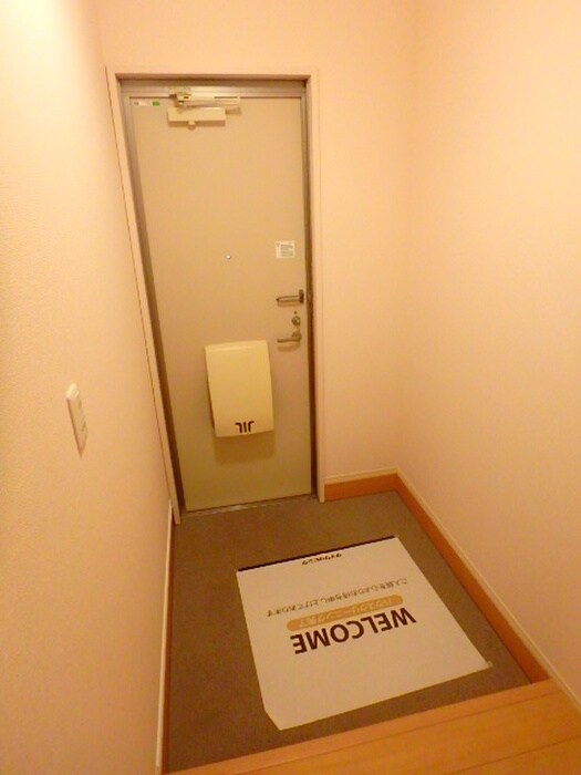 物件内観写真19　(玄関)