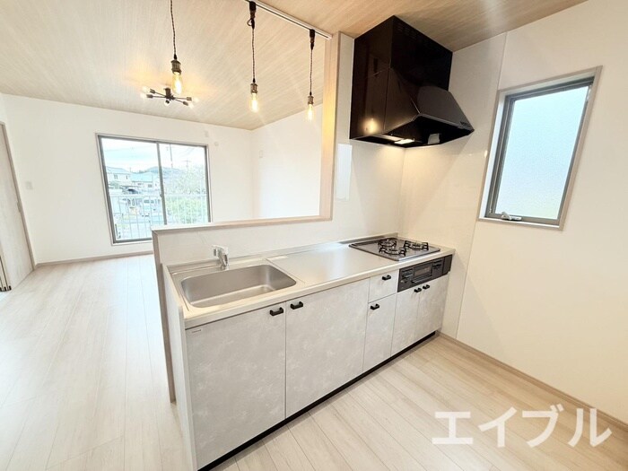 物件内観写真4　(キッチン)