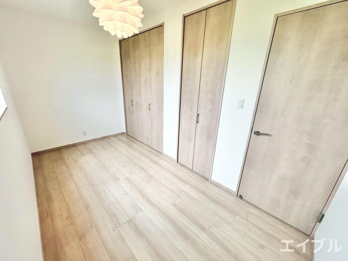 物件内観写真9　(居室)