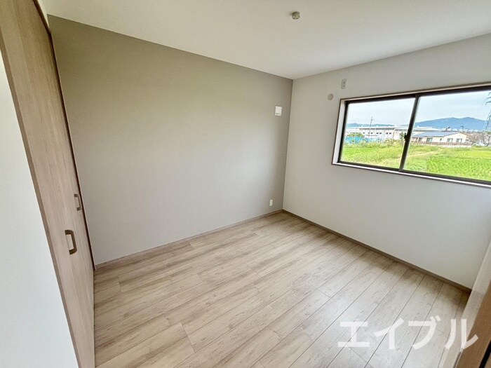 物件内観写真11　(居室)