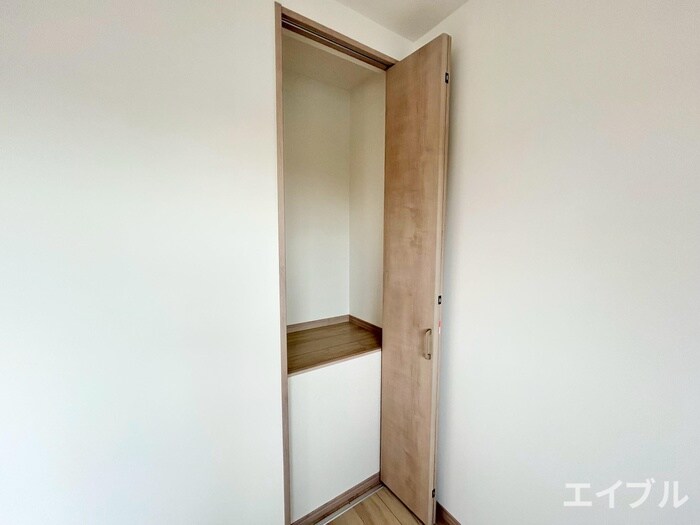 物件内観写真14　(収納)