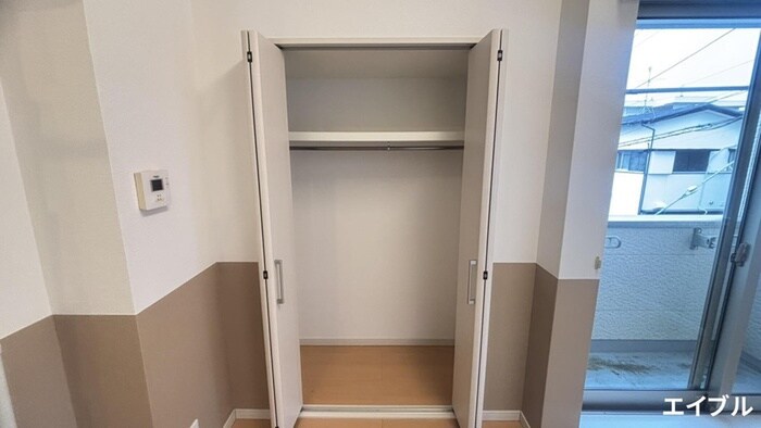 物件内観写真13　(収納)