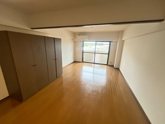 物件内観写真19　(居室)