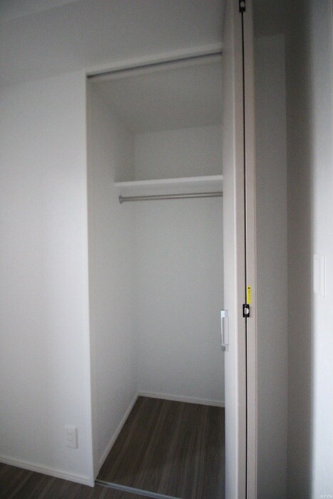 物件内観写真16　(収納)