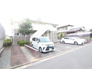 ファミ－ル三苫外観写真