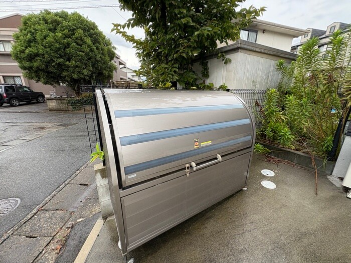 物件外観写真6　(建物設備)