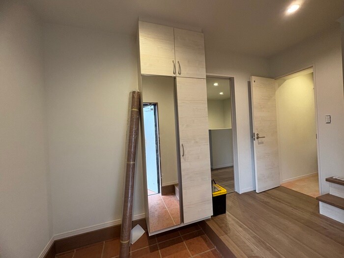 物件内観写真12　(廊下)