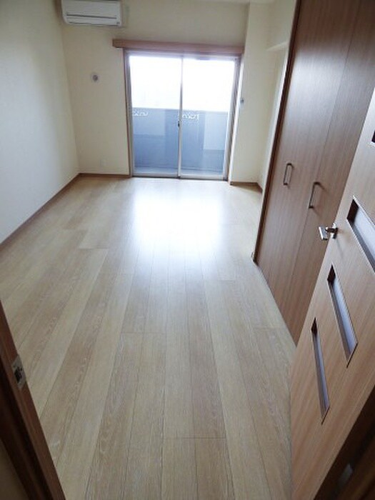 物件内観写真8　(内観写真)