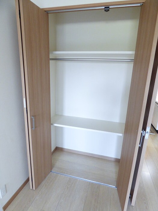 物件内観写真10　(収納)