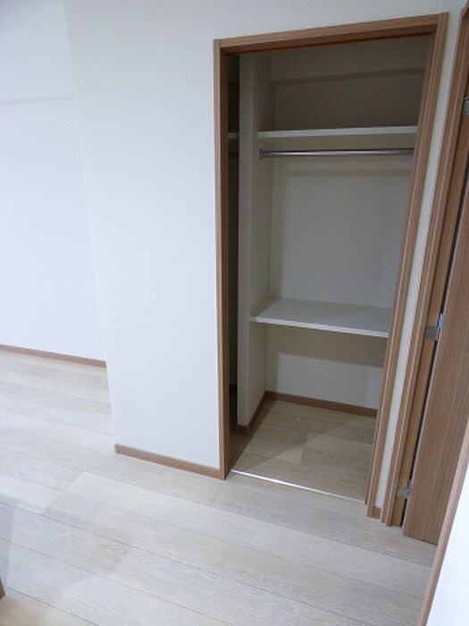 物件内観写真10　(収納)