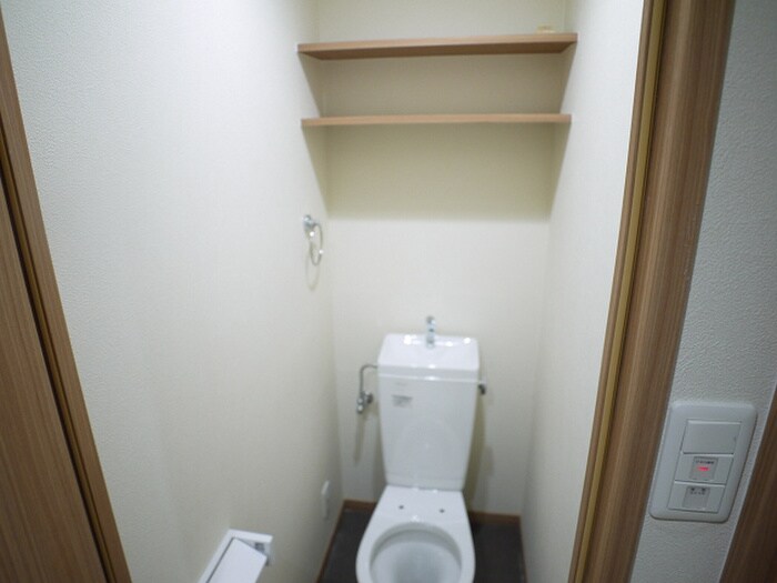 物件内観写真15　(トイレ)