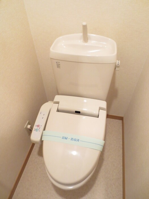 物件内観写真11　(トイレ)