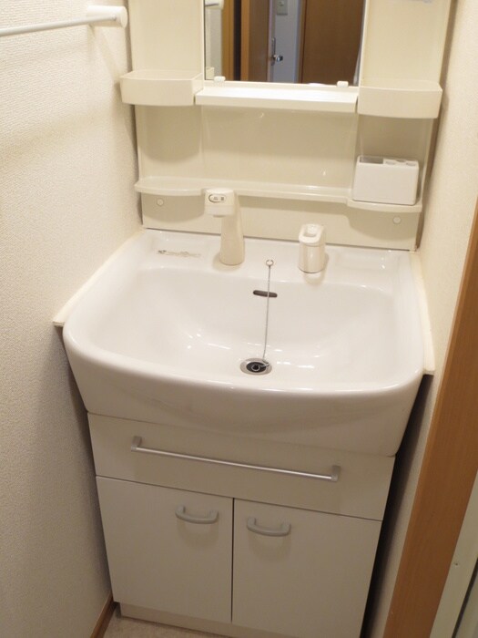 物件内観写真12　(洗面)