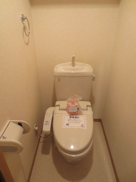 物件内観写真12　(トイレ)