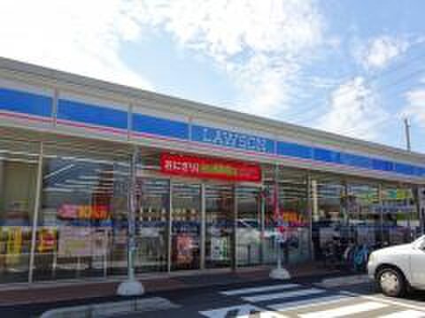 物件外観写真3　(周辺環境)