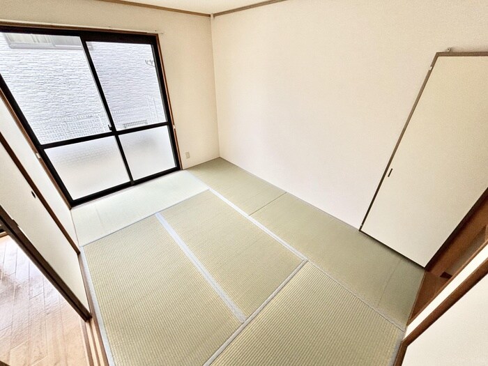 物件内観写真17　(廊下)