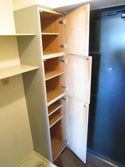 物件内観写真13　(靴箱)