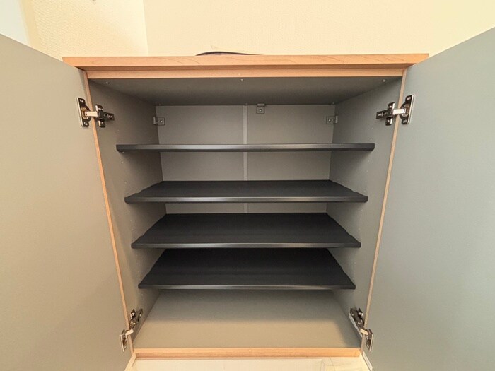 物件内観写真8　(靴箱)