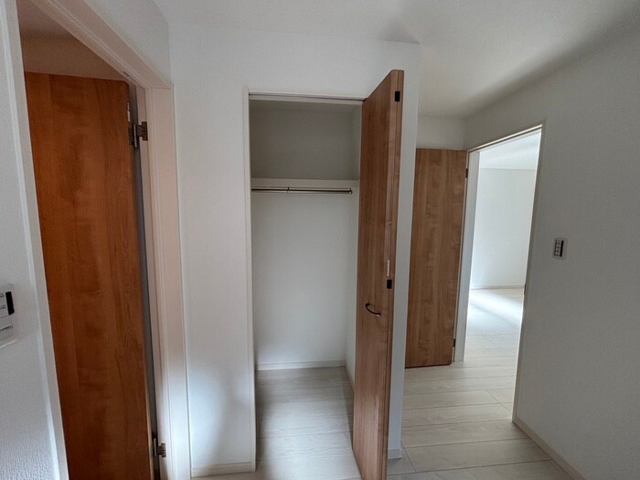 物件内観写真16　(収納)