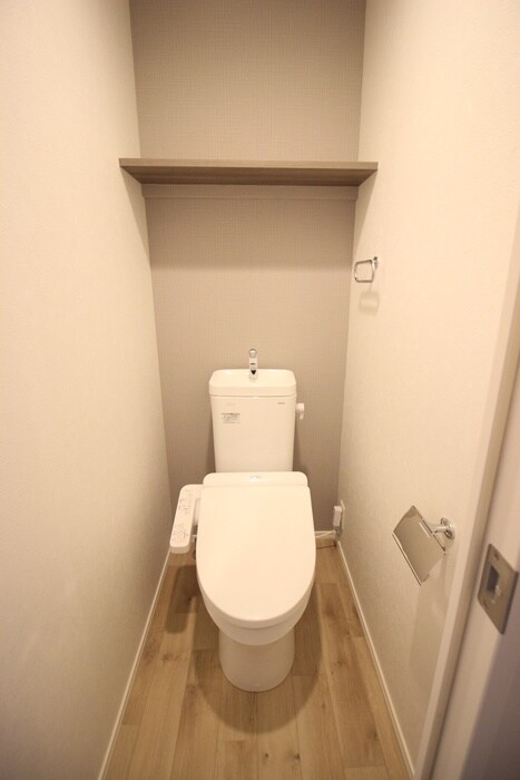 物件内観写真14　(トイレ)