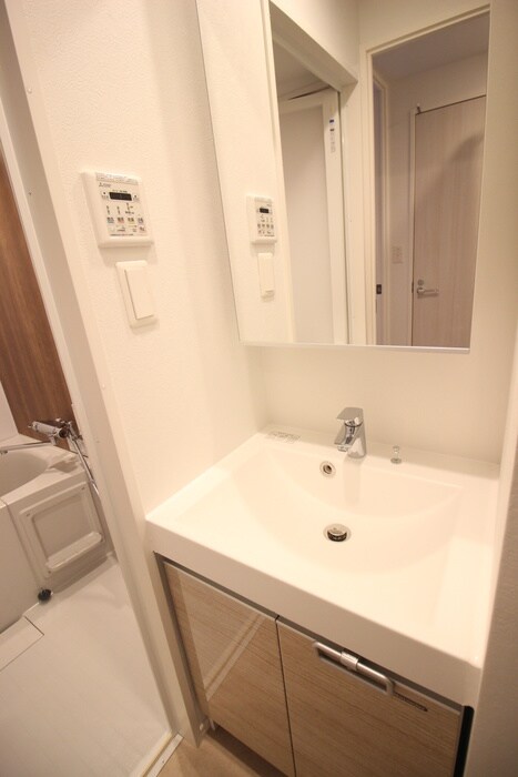 物件内観写真16　(洗面)