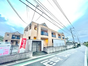 ヒルズ宮ノ下Ａ外観写真