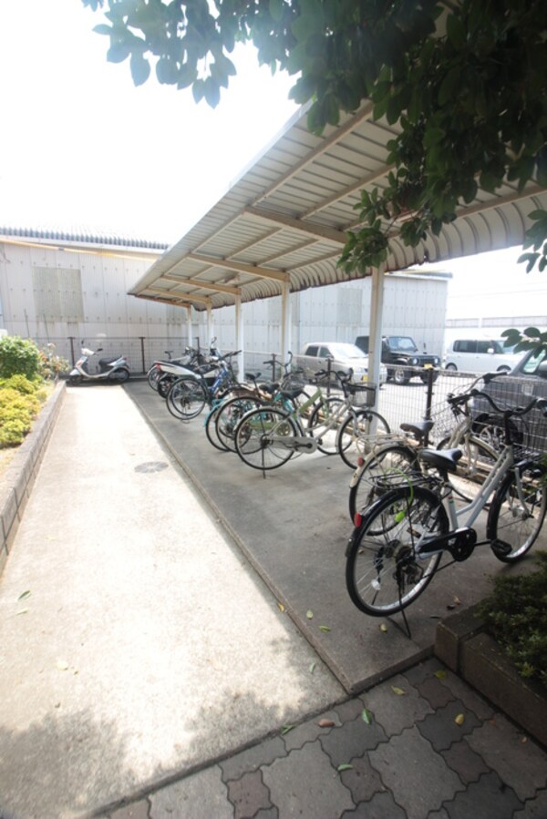 駐輪場