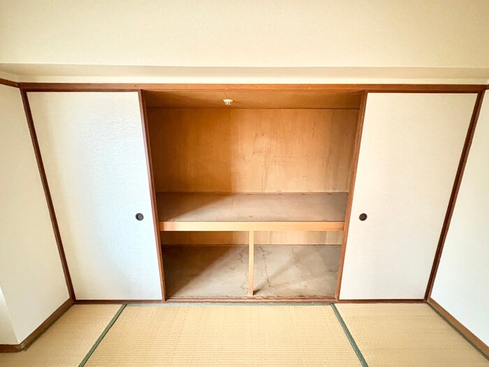 物件内観写真11　(収納)