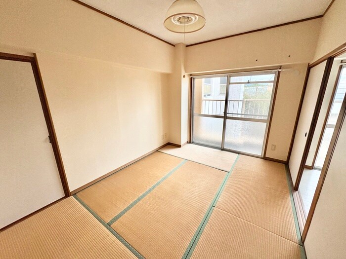 物件内観写真19　(居室)