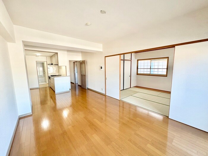 物件内観写真8　(居室)