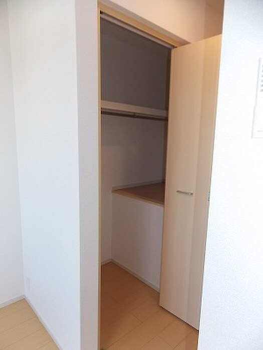 物件内観写真10　(収納)