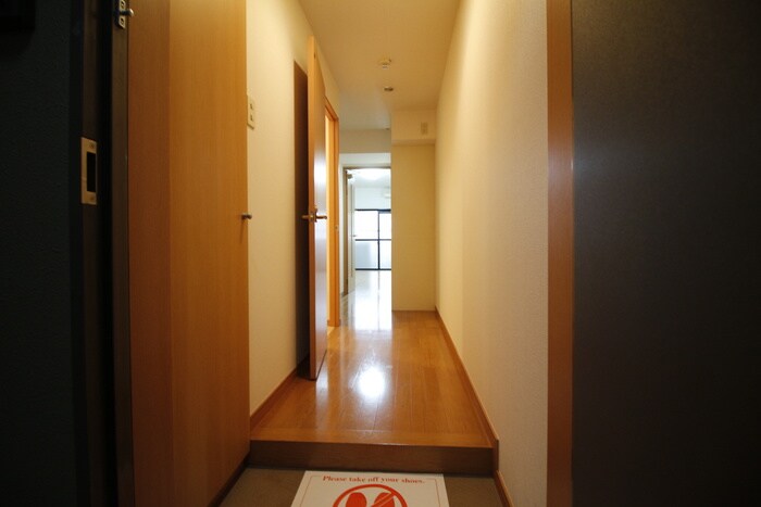 物件内観写真11　(靴箱)