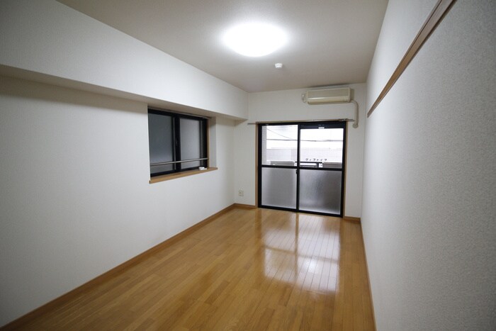 物件内観写真13　(居室)