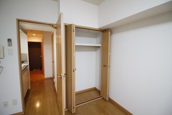 物件内観写真14　(収納)