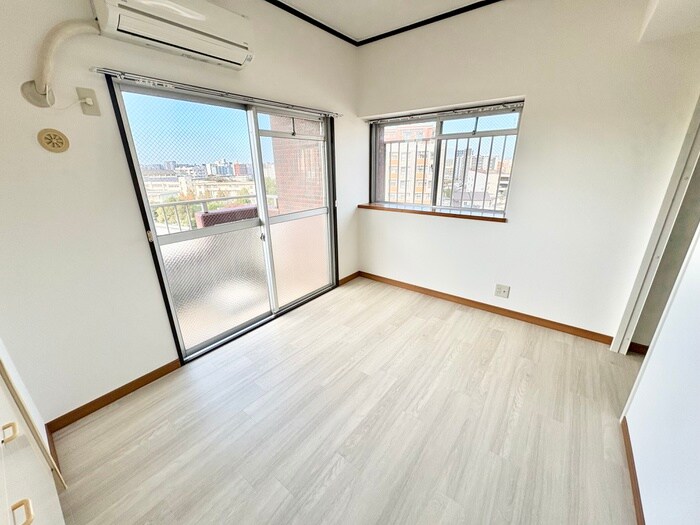 物件内観写真5　(居室)