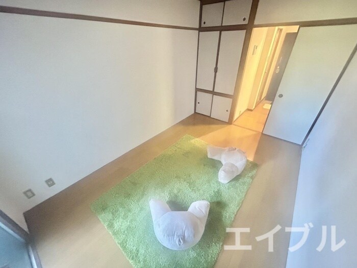 物件内観写真18　(居室)