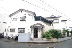 パークサイド諸岡外観写真