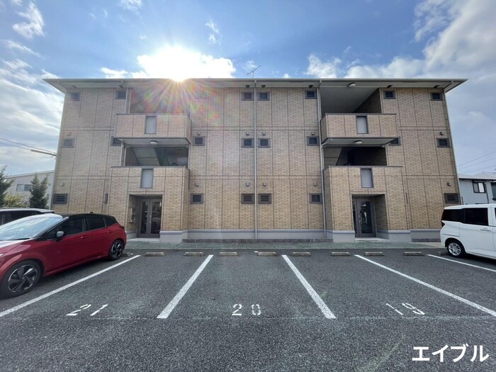 物件外観写真3　(外観写真)