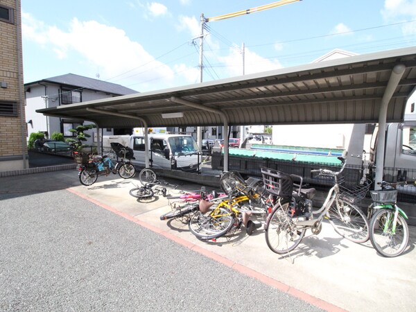 駐輪場