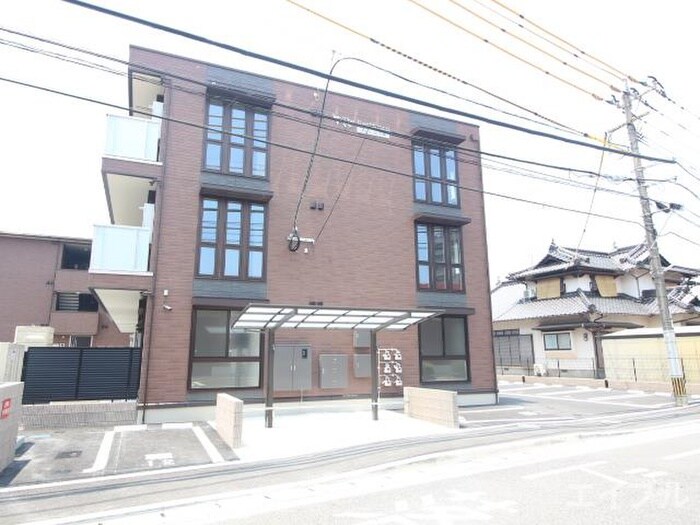 物件外観写真6　(外観写真)