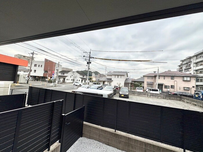 物件内観写真17　(室内からの展望)